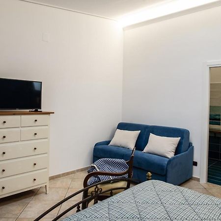 Ohana Bed And Breakfast Castellammare di Stabia Extérieur photo